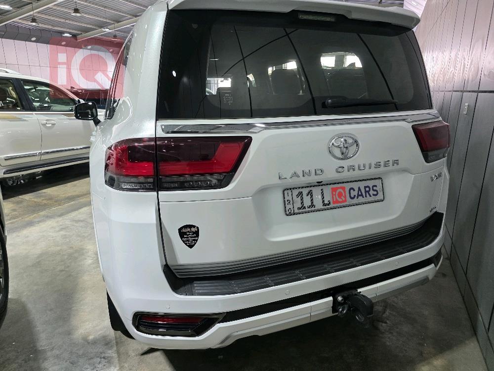 تويوتا لاندكروزر